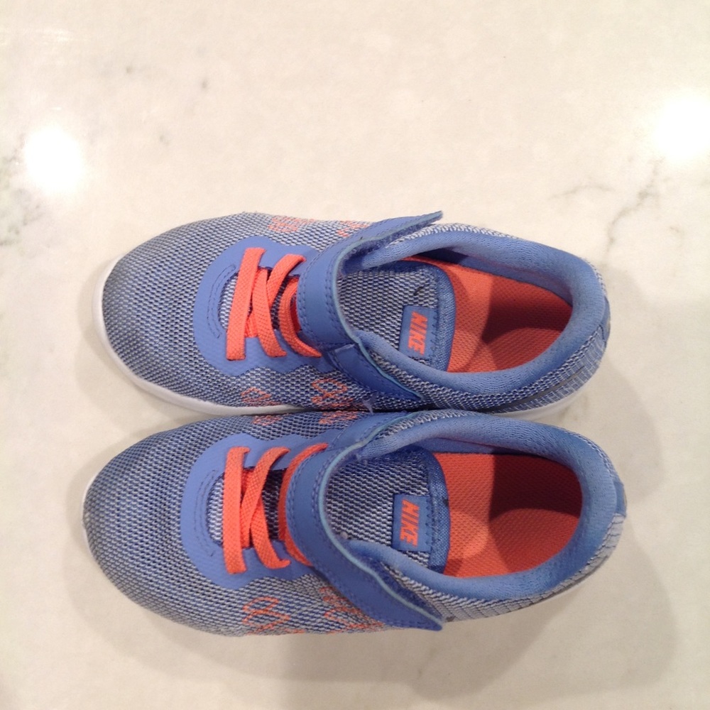 Nike kids size 10